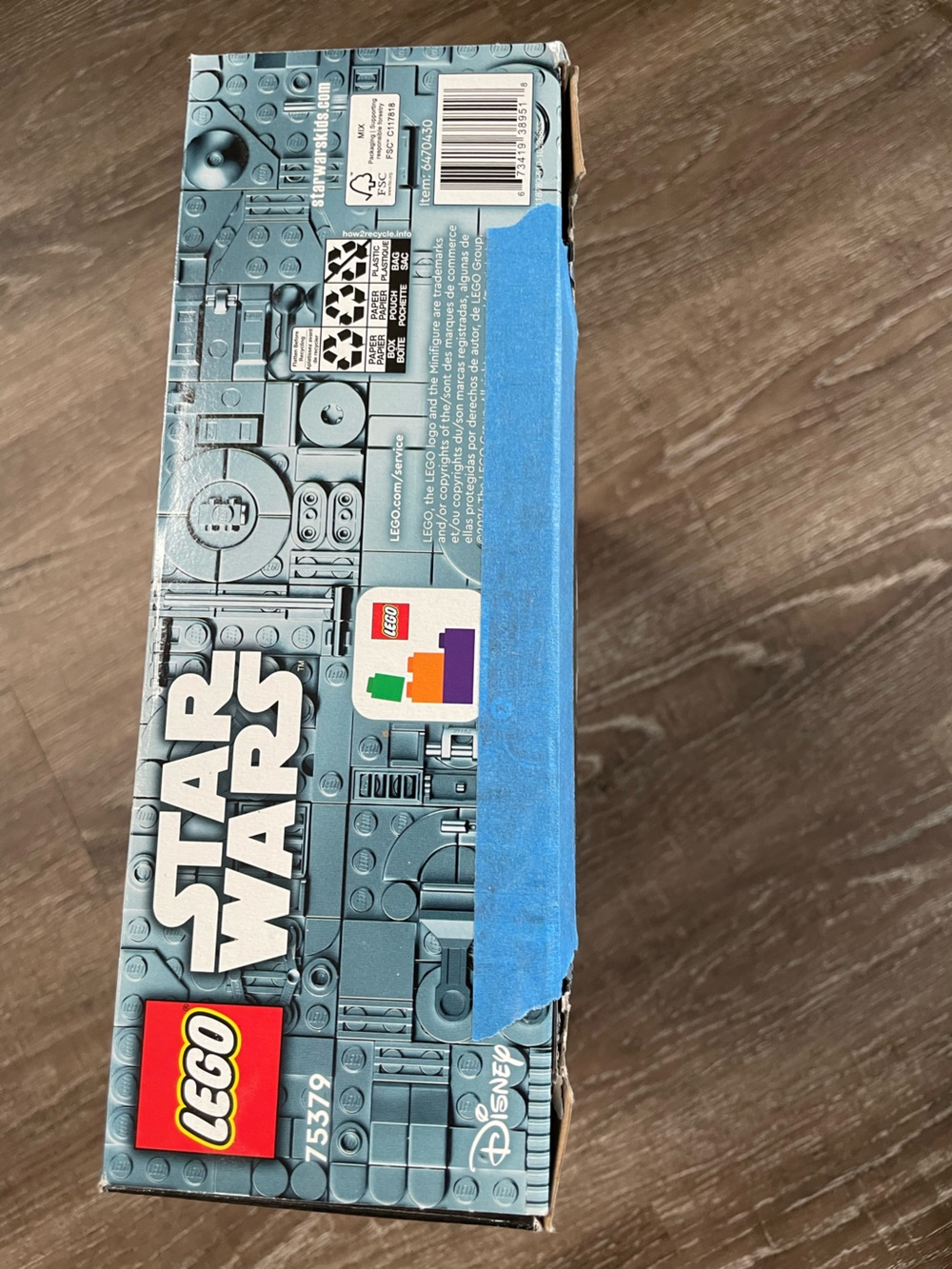 LEGO Star Wars R2-D2 Building Set - Open, used. - Picture 8 of 11